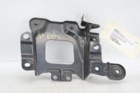 Batteriehalter Batteriekasten Vorne Rechts<br>MAZDA 3 STUFENHECK BK 1.6
