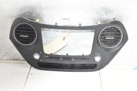 Mittelkonsole Verkleidung Armaturenbrett  Radiorahmen<br>HYUNDAI I10 (IA) 1.2